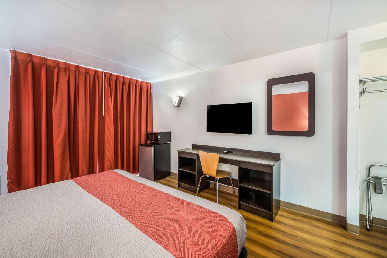 Motel 6-Henderson, Tx Eksteriør billede
